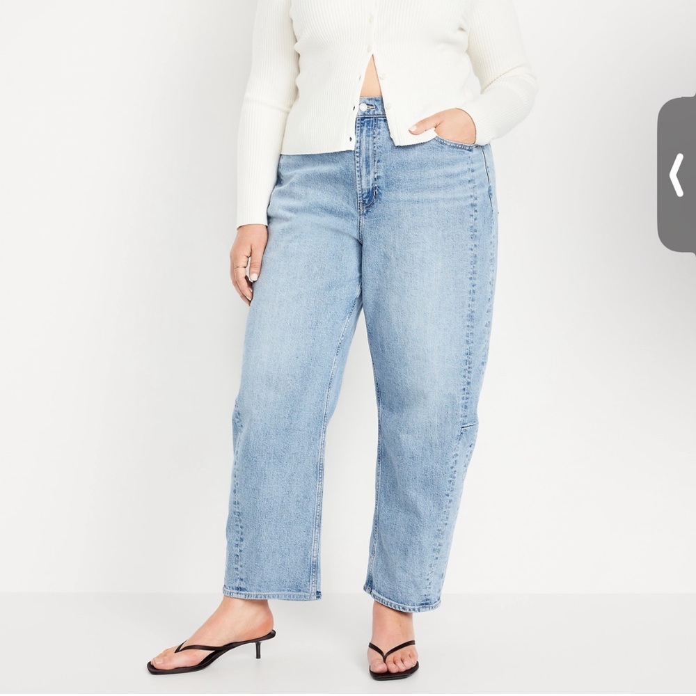 High waisted barrel ankle jeans